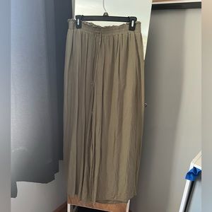 American Eagle wide leg pants